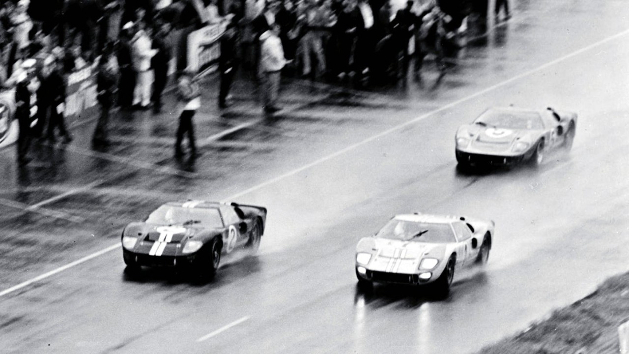 lemans-ferrari-vince-podio.jpg lemans-ferrari-vince-podio.jpg